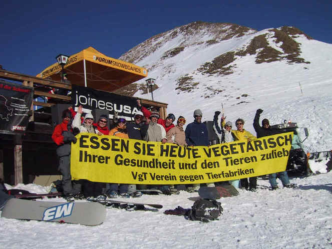 snowboard.JPG (140358 Byte)
